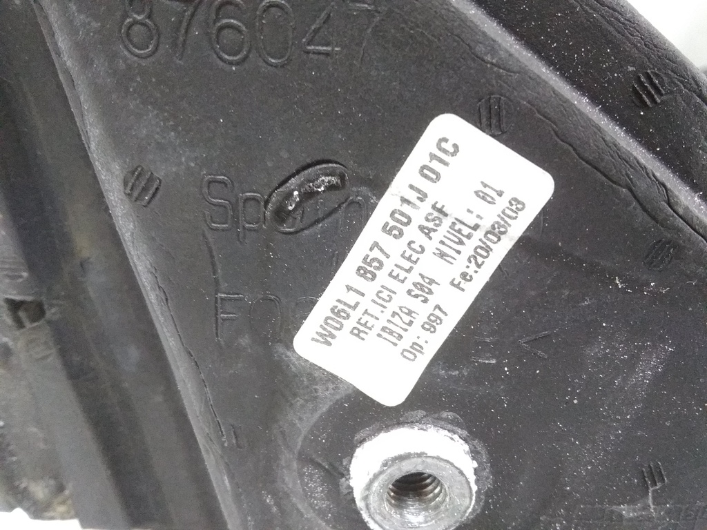 16166001446122511652163462098600.jpg
