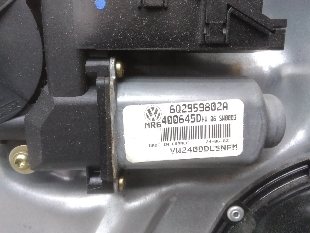1624888701469493570558120613464.jpg