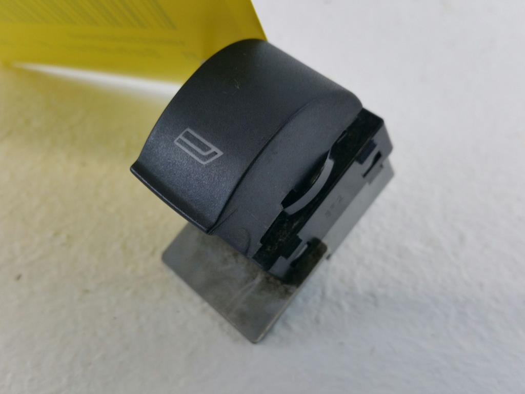 1000370402068_20200213134729.jpg