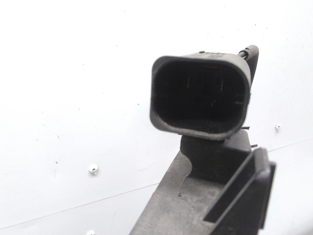 16817213565976102185401946304528.jpg