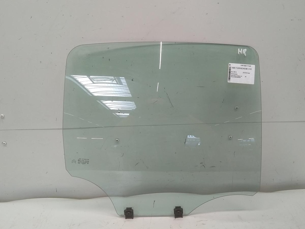 16896717572195707117267775425584.jpg