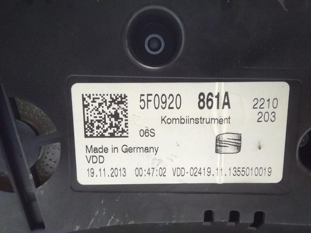 16992830395462223261542021652543.jpg
