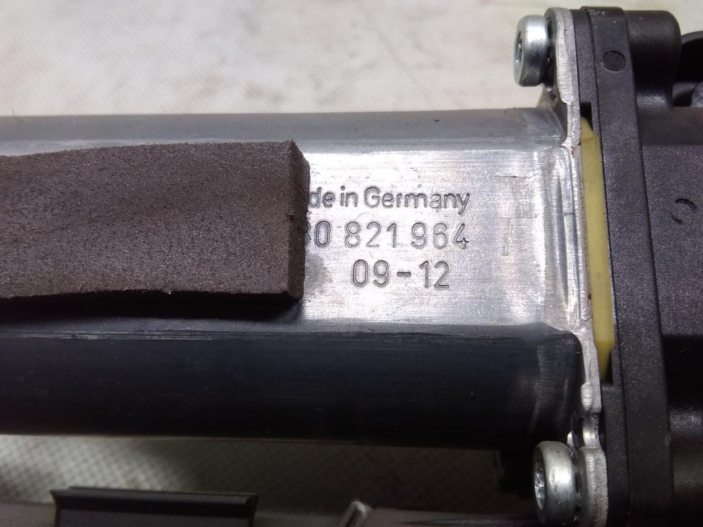 17066279355866663535123927266423.jpg