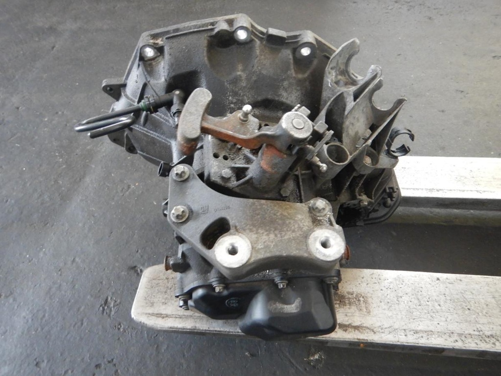Corsa E 012.JPG