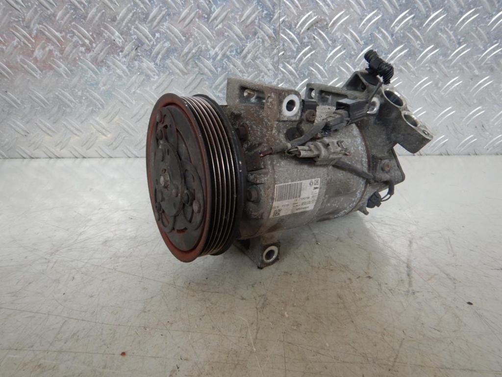 Clio IV 028.JPG