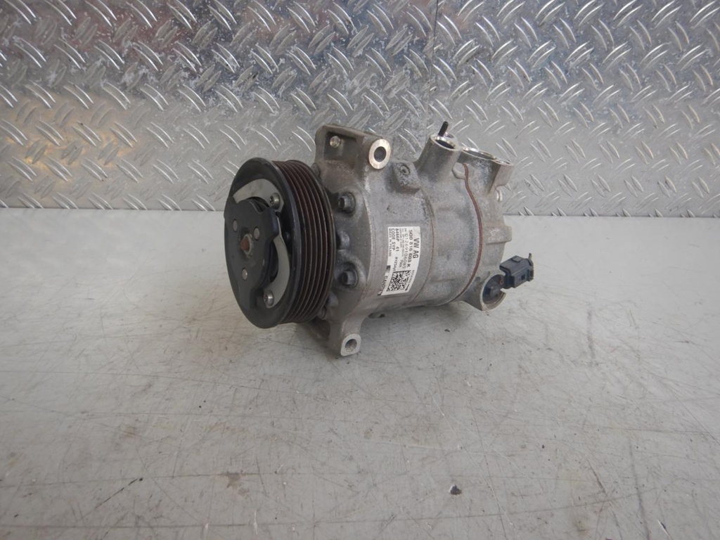 Caddy 4 030.JPG