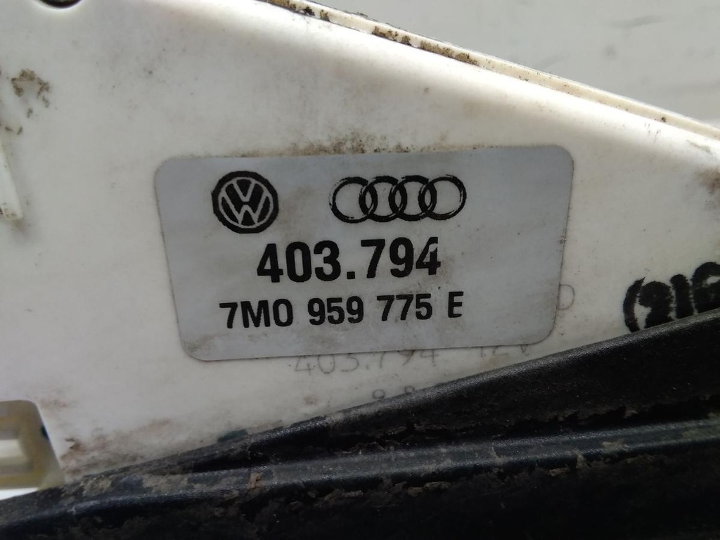 17901587927368007322321502114613.jpg