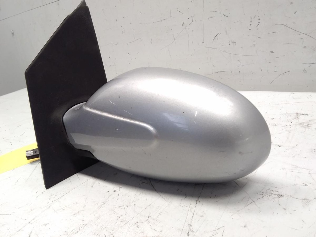 17915387105176977695047425076040.jpg