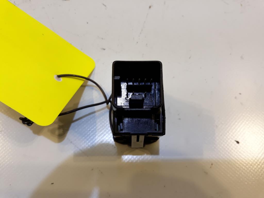 1000783702042_20190323101736.jpg