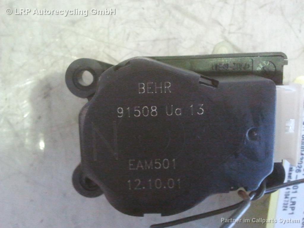 1003826381006_20150925101441.jpg