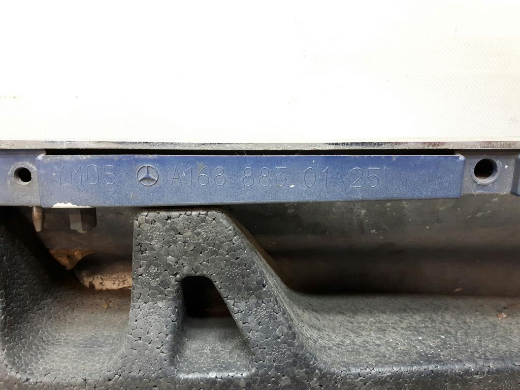 1004731581006_20181027103158.jpg