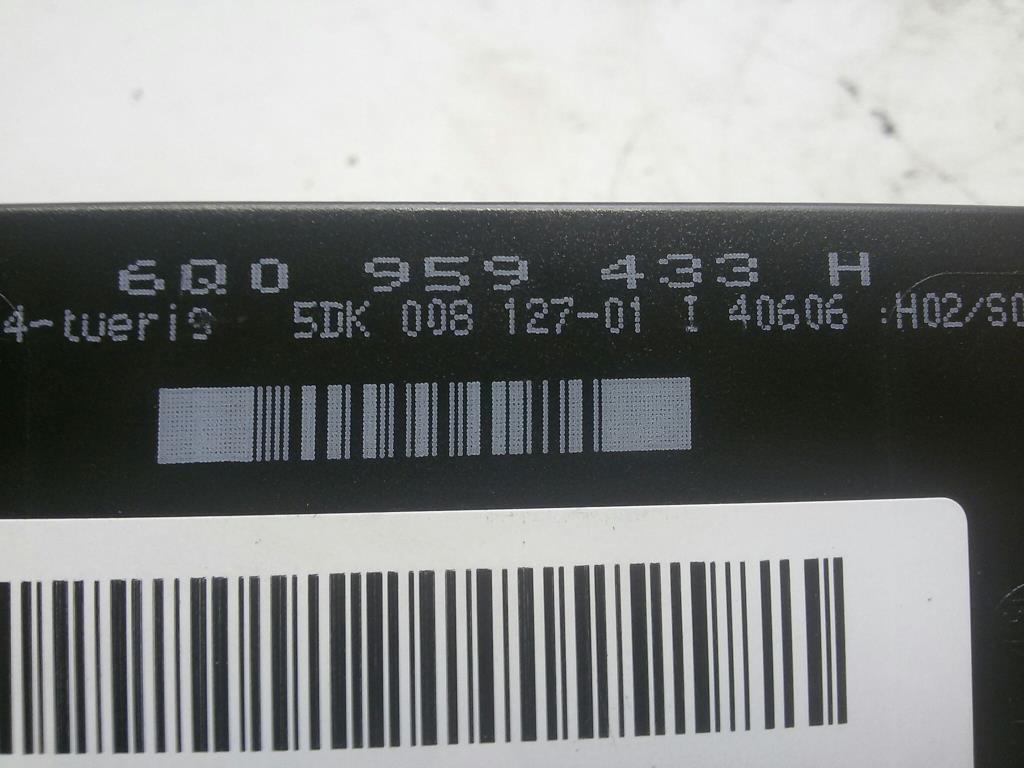 1004987331006_20191119142709.jpg