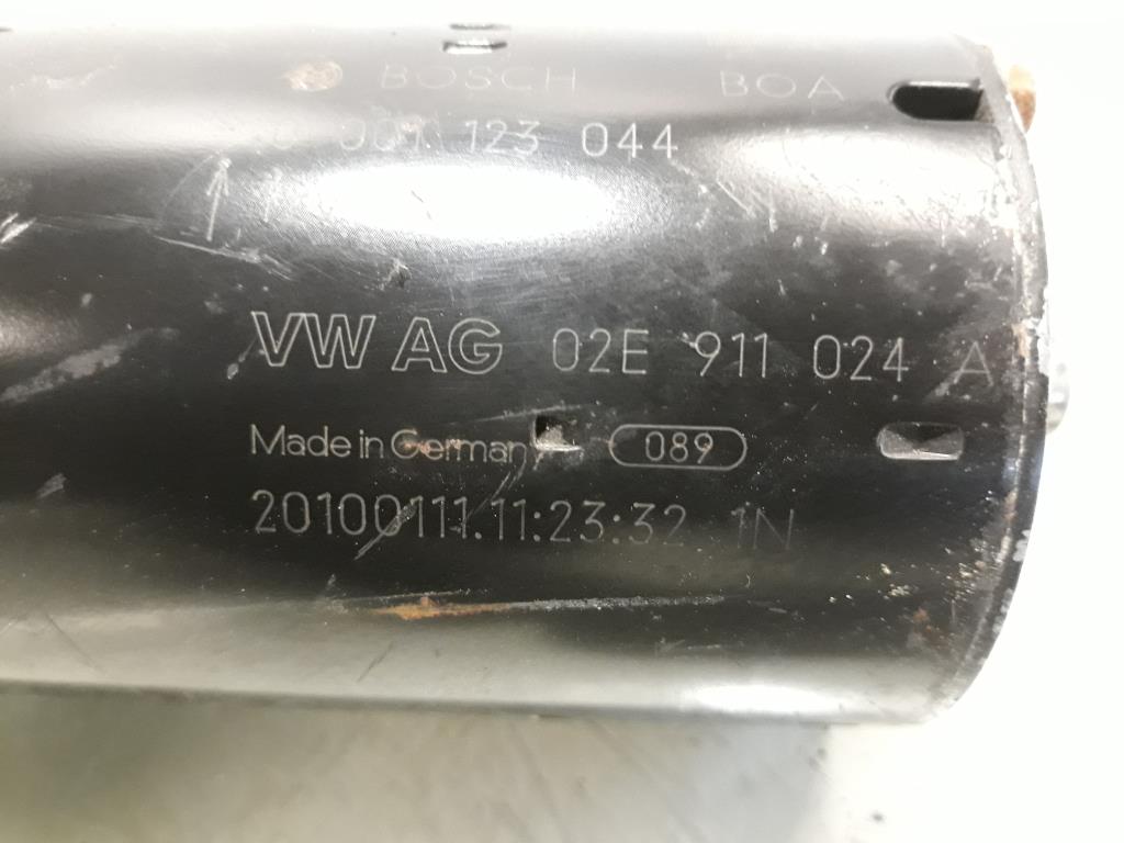1004808341006_20190220145228.jpg