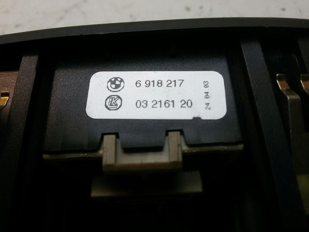 1004797431006_20190209114007.jpg