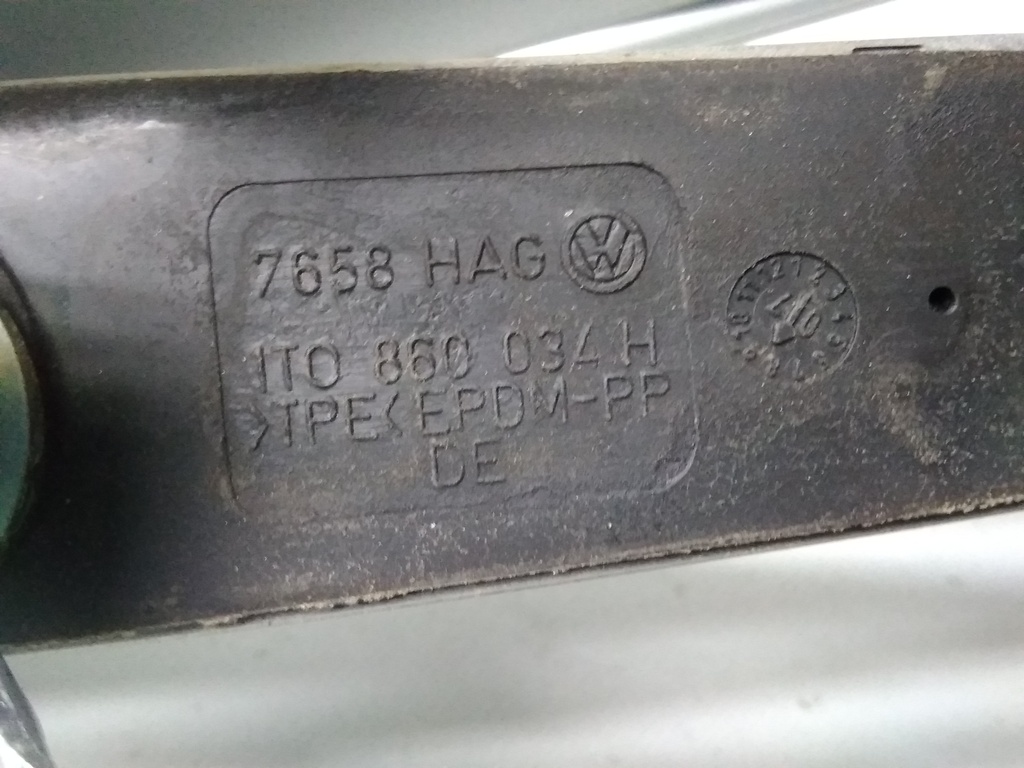 16130292868458126254193389906055.jpg