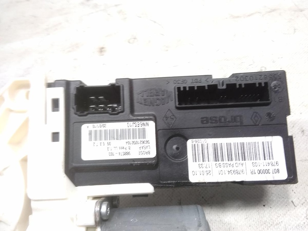 16485528628708942050677607704261.jpg