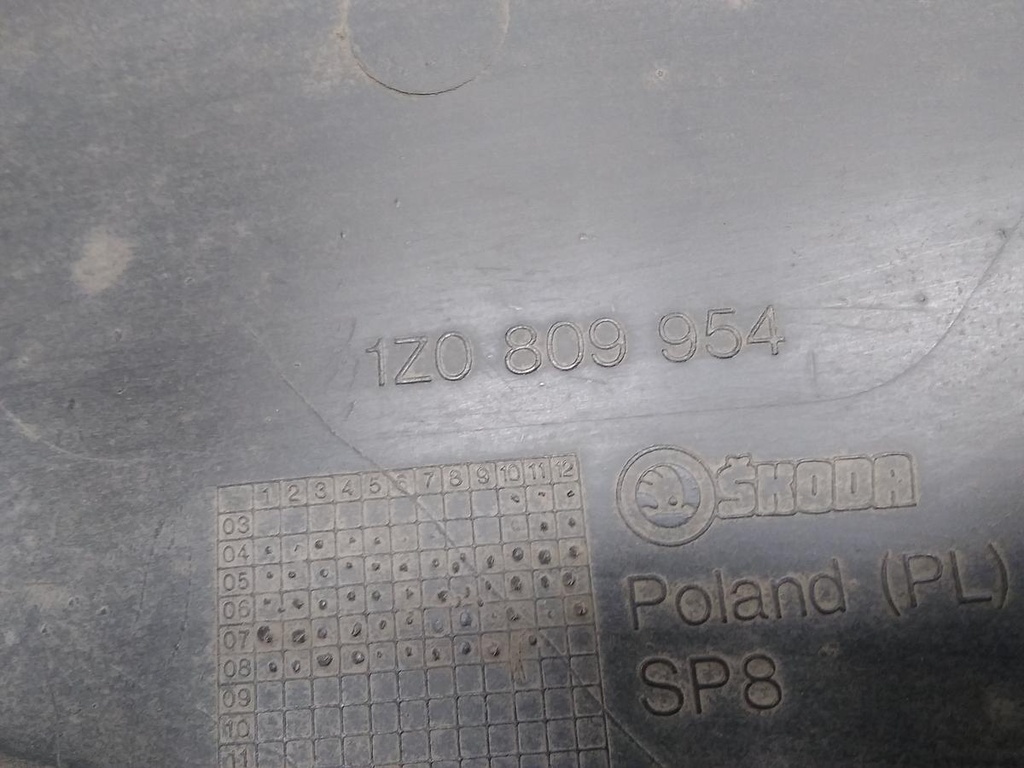 16522677384427212016890738223840.jpg