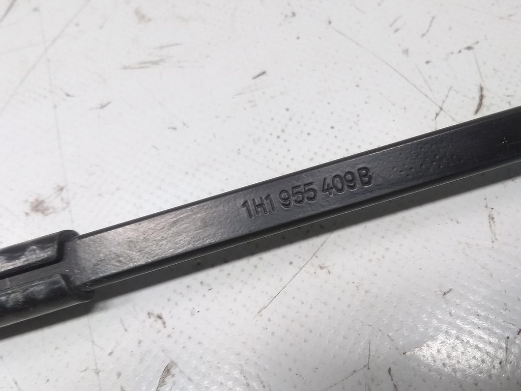 16576377690614377619955001599325.jpg