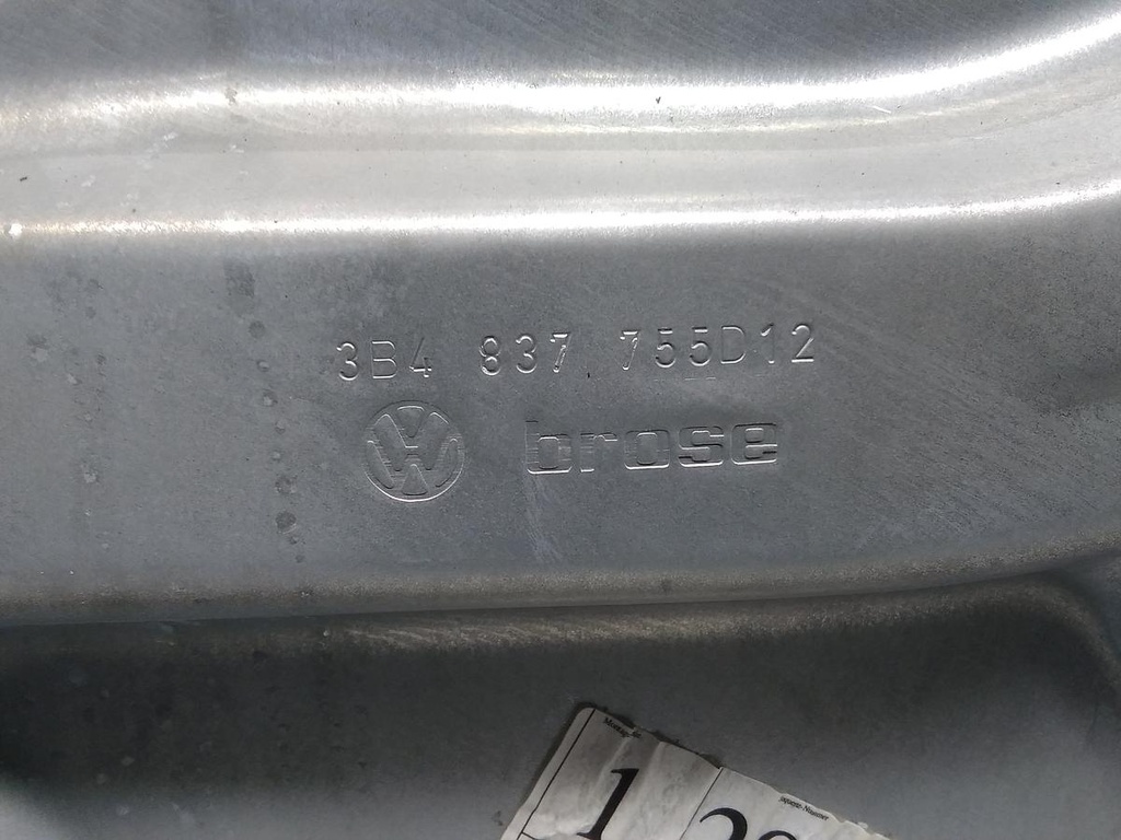 16626393195146790507614829026072.jpg