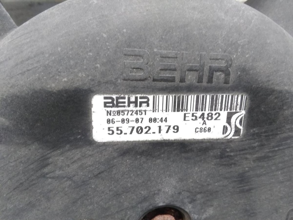 1666424885116134229123634086192.jpg