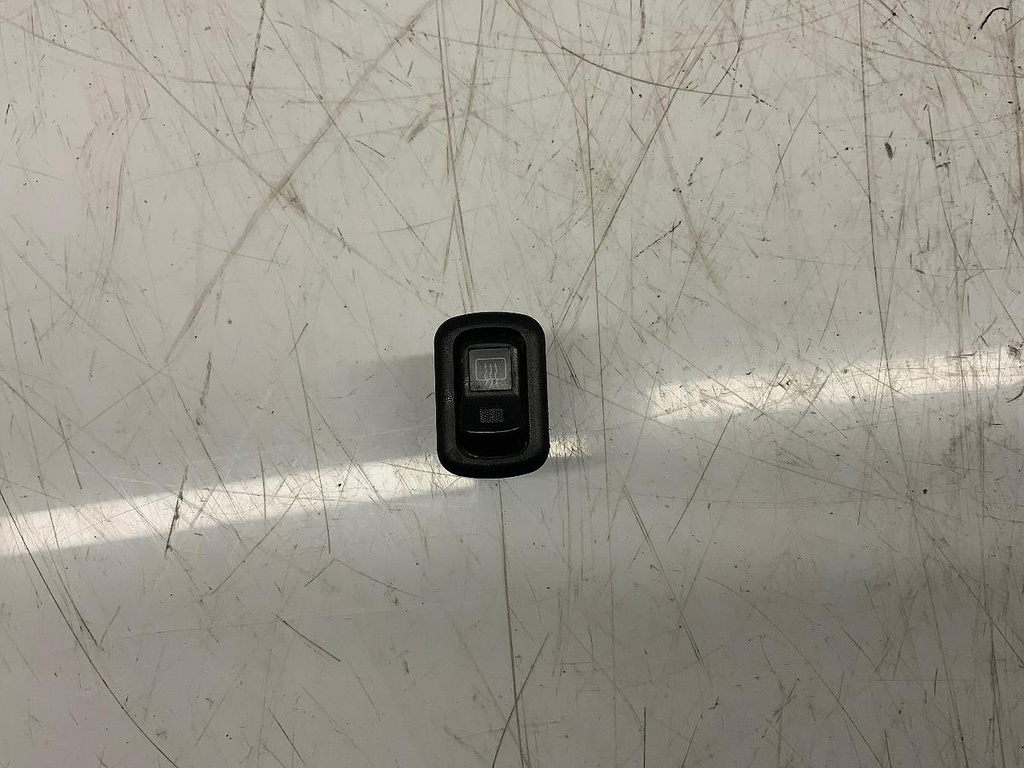 749.jpg