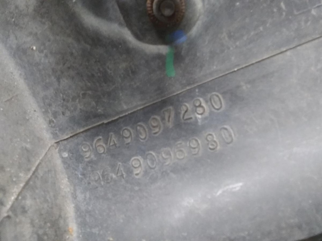 1676038123563510656883340132461.jpg