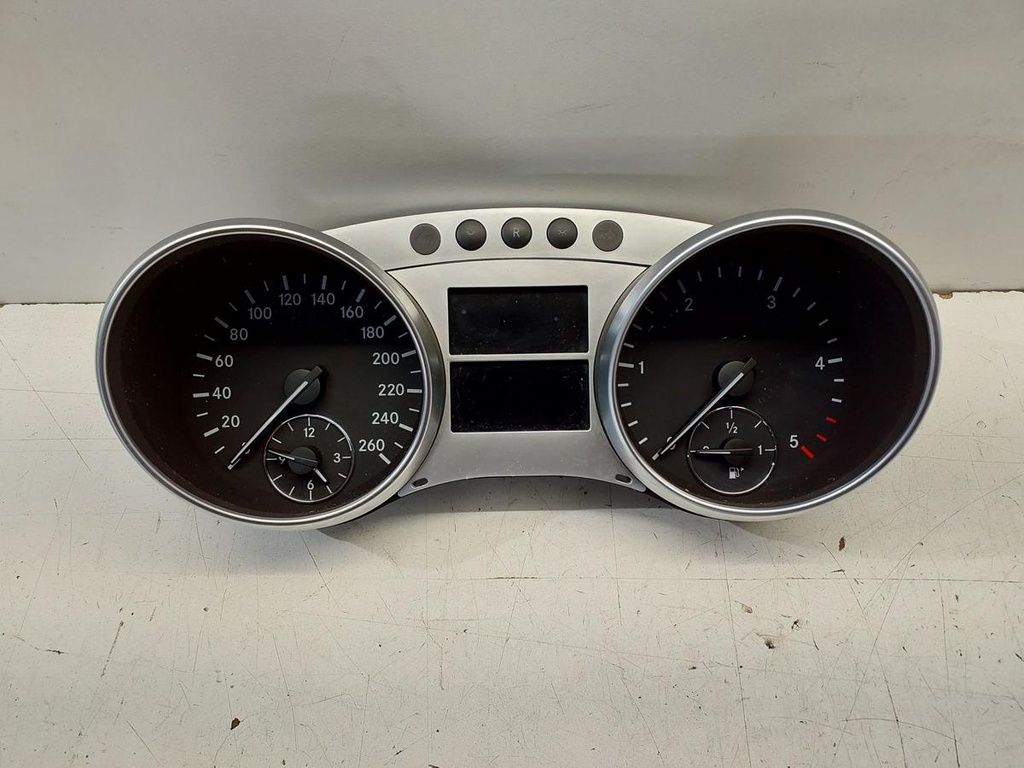 17072998310124053076840804253452.jpg