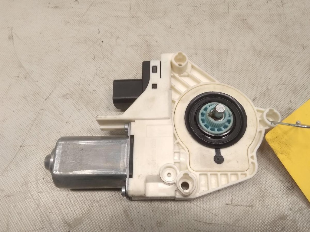 17140422080305021612847001652649.jpg