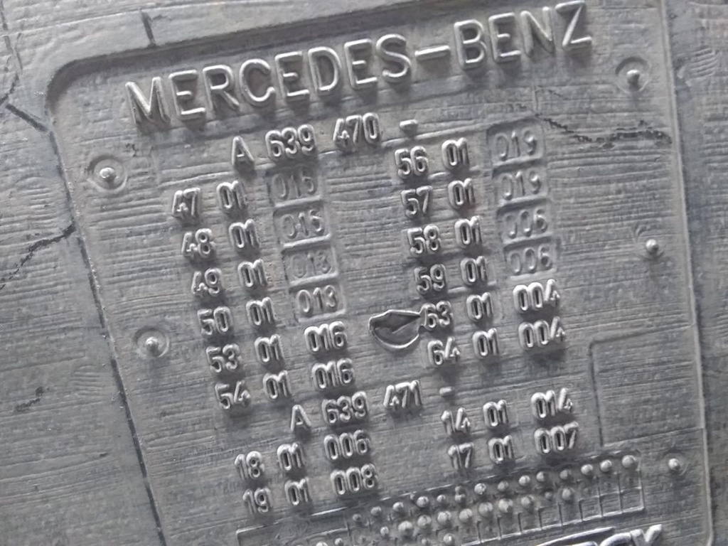 17302986942358452189104765172309.jpg