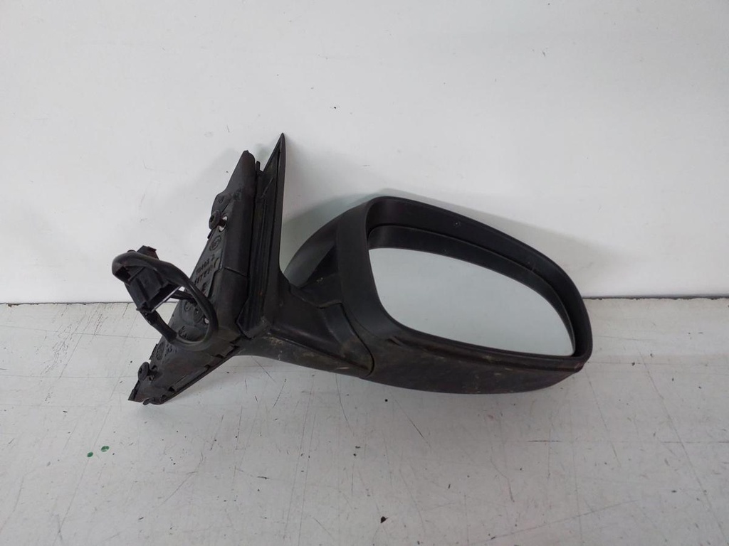 1753882213852688546198243456374.jpg