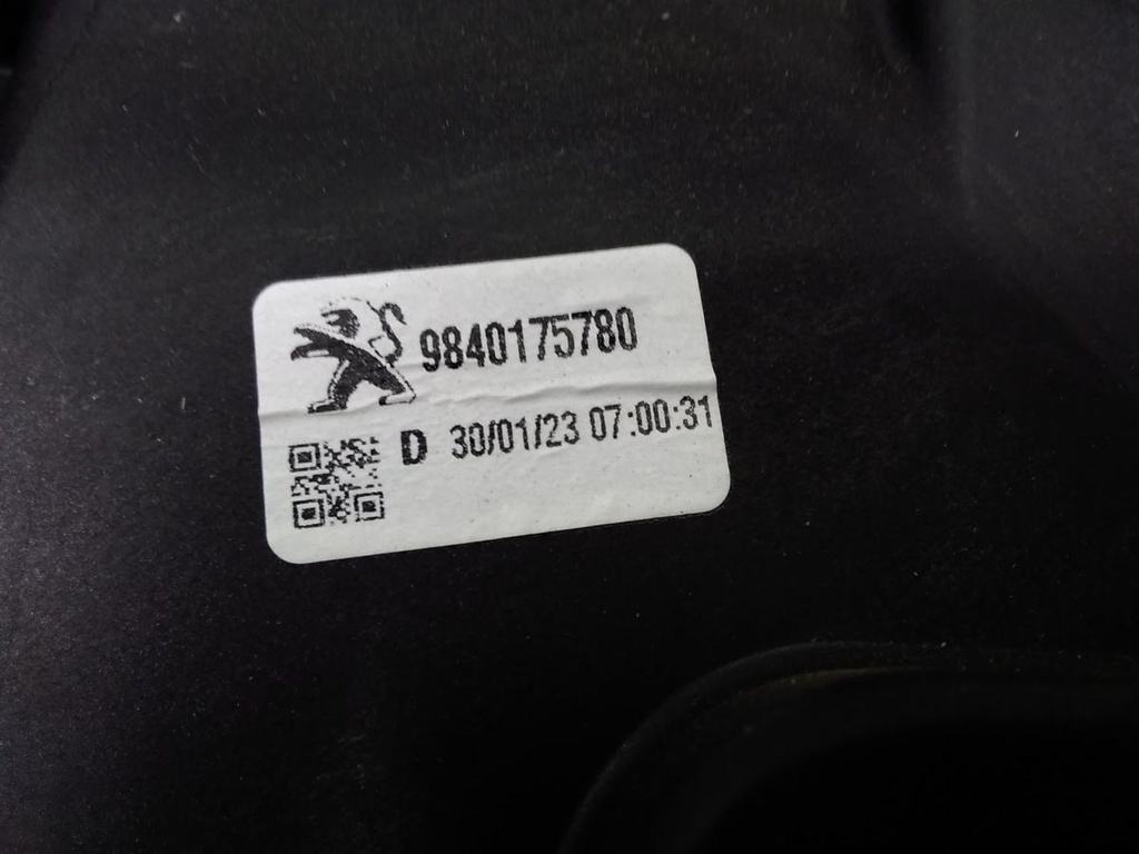 17556018411632004726034024506827.jpg