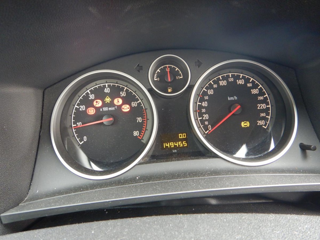 Zafira B 001.JPG