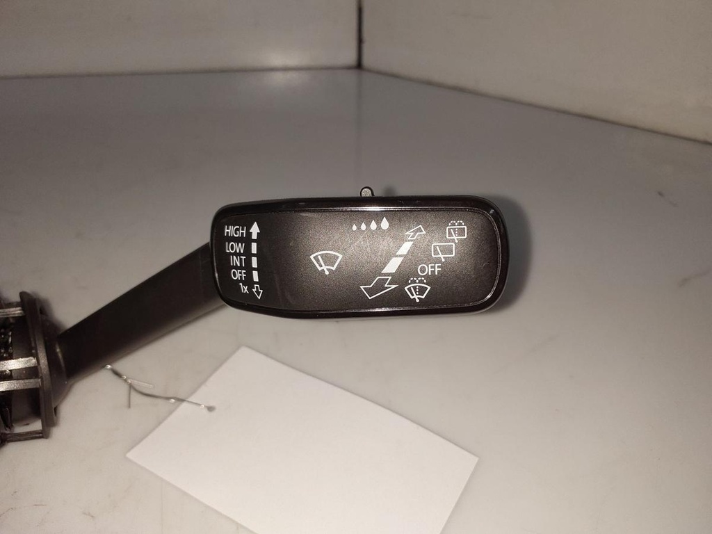1790663760877943904157354506078.jpg