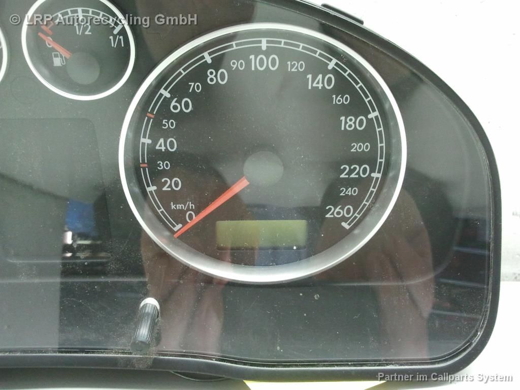 1003728651006_20150506155600.jpg