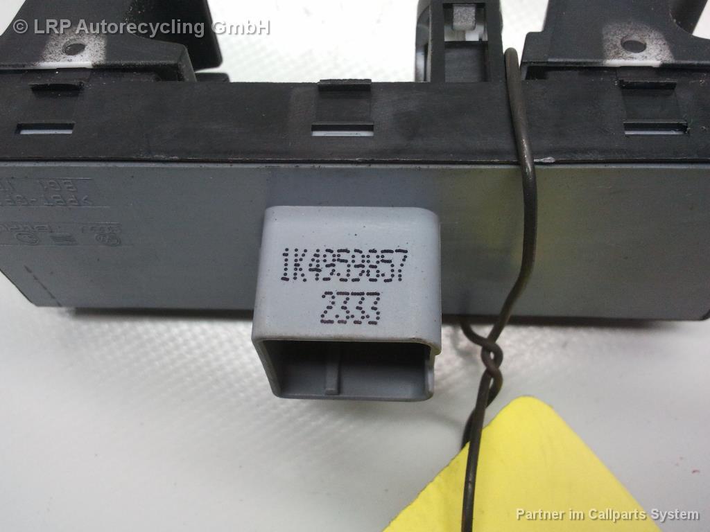 1003672781006_20150211145645.jpg
