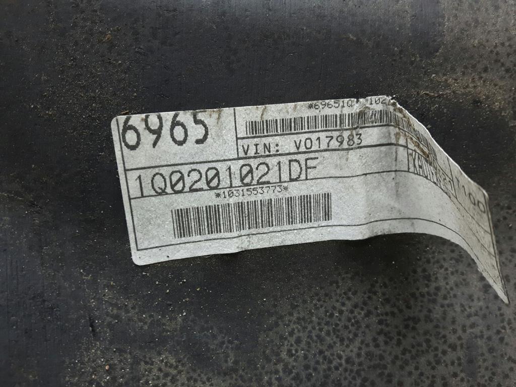 1004970571006_20191025123238.jpg