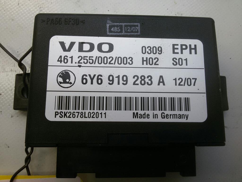 1004964271006_20191018141132.jpg