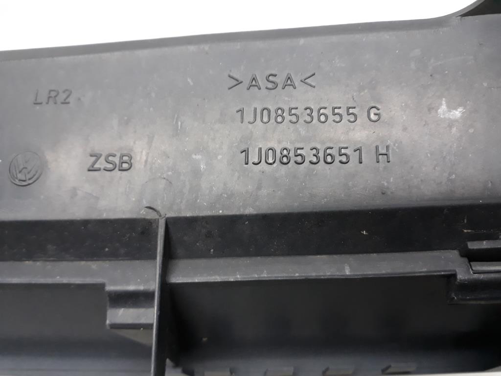 1004860241006_20190528100639.jpg