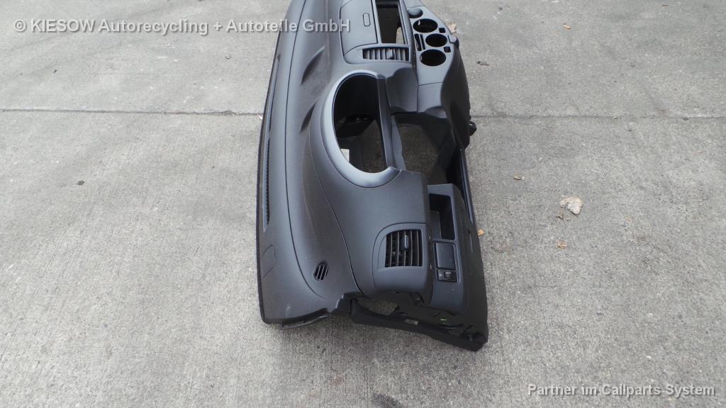 1002383651009_20160422151335.jpg