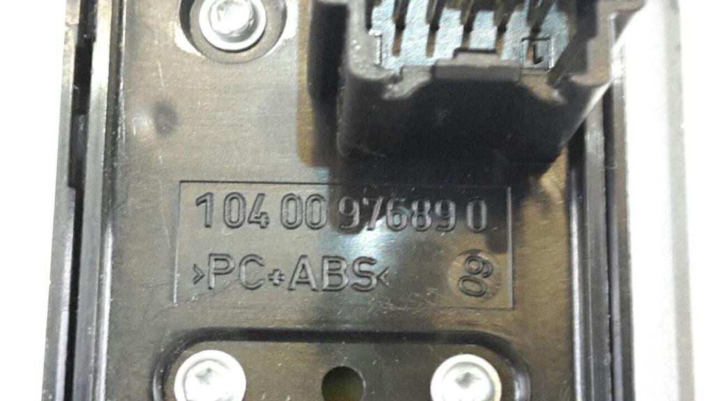 1000299382068_20190220120846.jpg