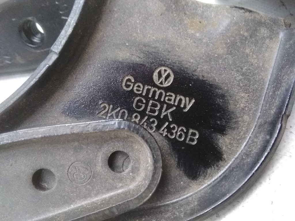 16358436386851925679517444269827.jpg