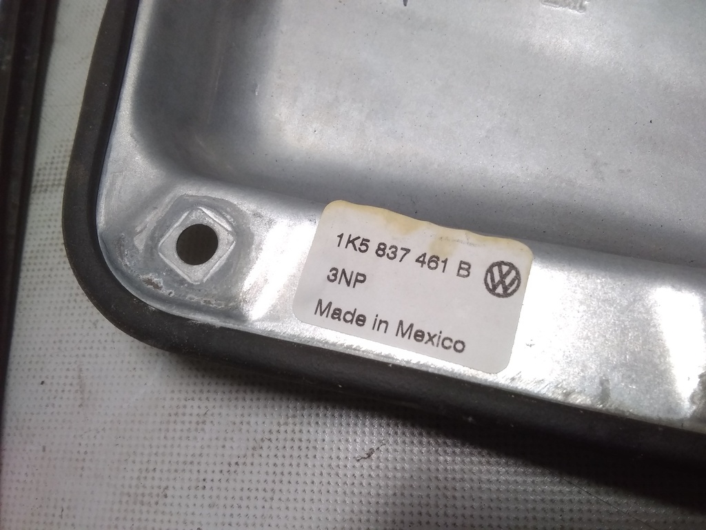 16445841889909032441845300497842.jpg