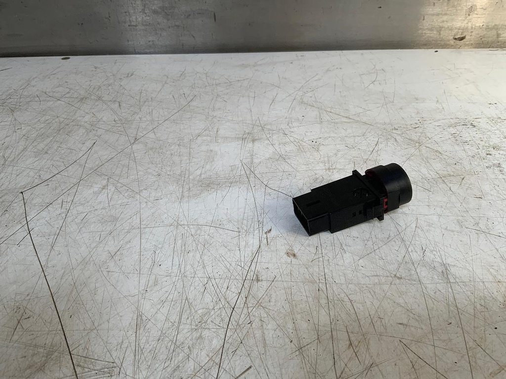 3600_1.jpg