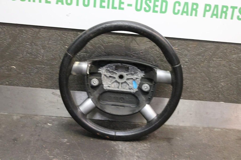 f1322115.jpg