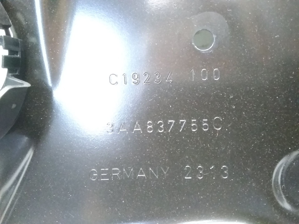 16947642448538557553082295468625.jpg