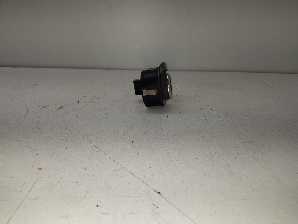 17024710646376292113566429996318.jpg