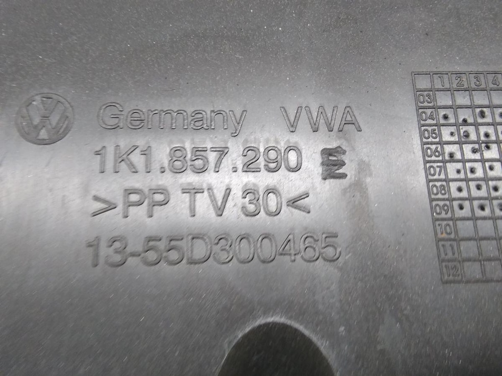 1706771880207294799763955566913.jpg