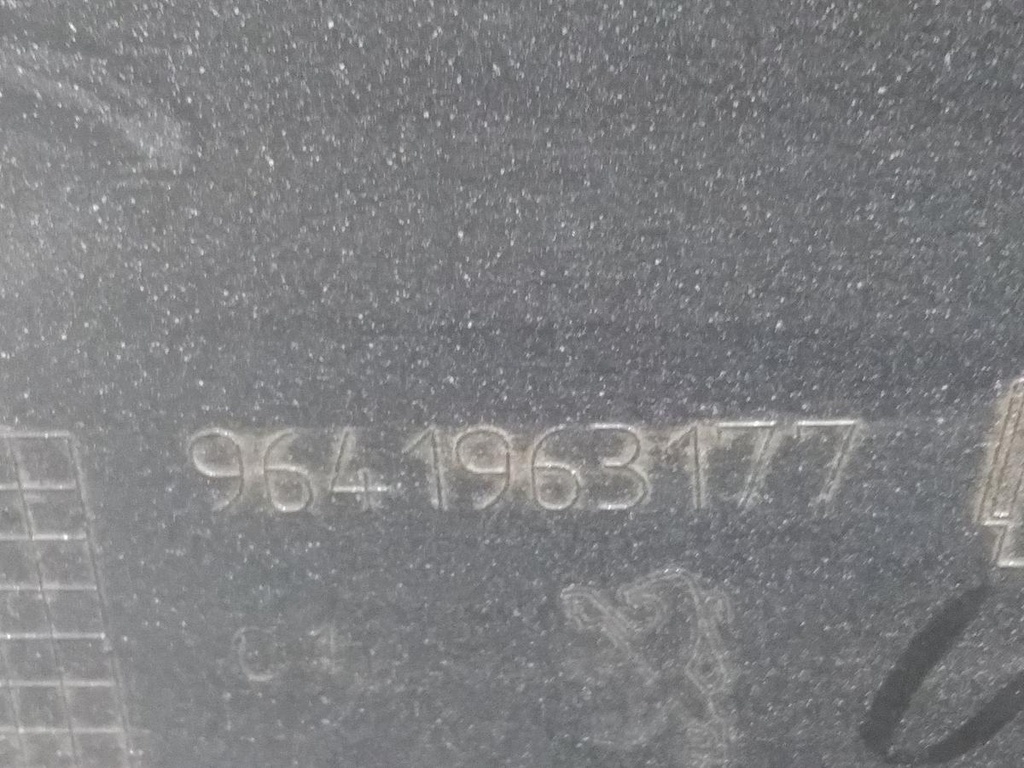 1728987736633668504242173414271.jpg