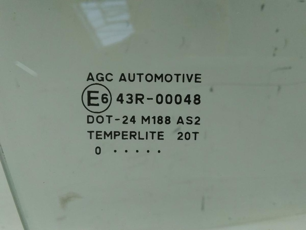 1732871356666208470540020878624.jpg