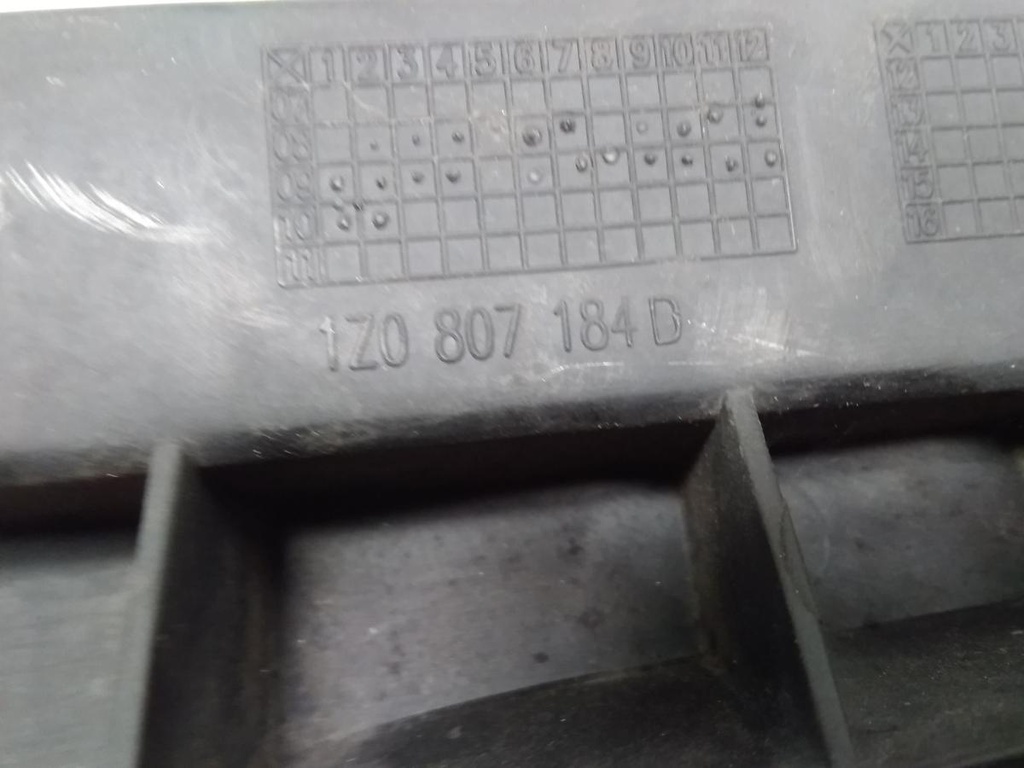 17610470821316443809698418990014.jpg